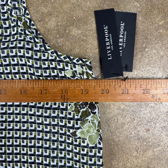 Liverpool Double Layer Geo Floral Mix Blouse Women’s Small Green Black White NWT - Picture 7 of 8